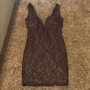 Windsor mauve sparkle lace mini dress NEVER WORN